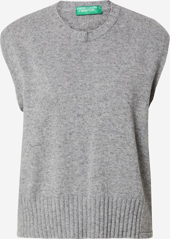 UNITED COLORS OF BENETTON Свитер в Серый: спереди