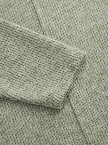 Pull-over Cellbes of Sweden en vert