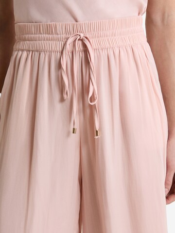 Pantaloncini da pigiama 'Cheeta' di ETAM in rosa