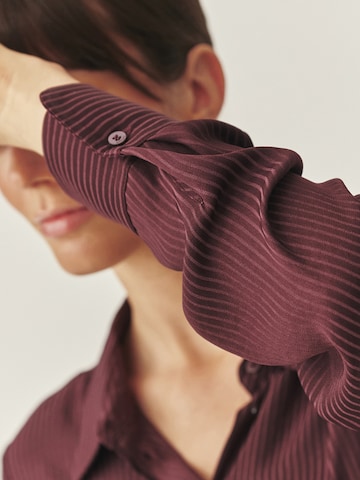 Camicia da donna di TATUUM in rosso