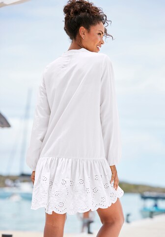 Robe-chemise LASCANA en blanc