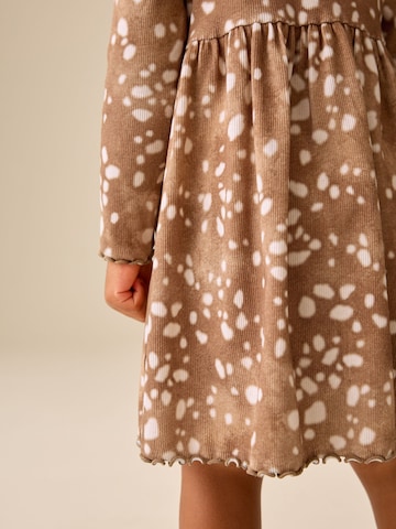 Robe Next en marron