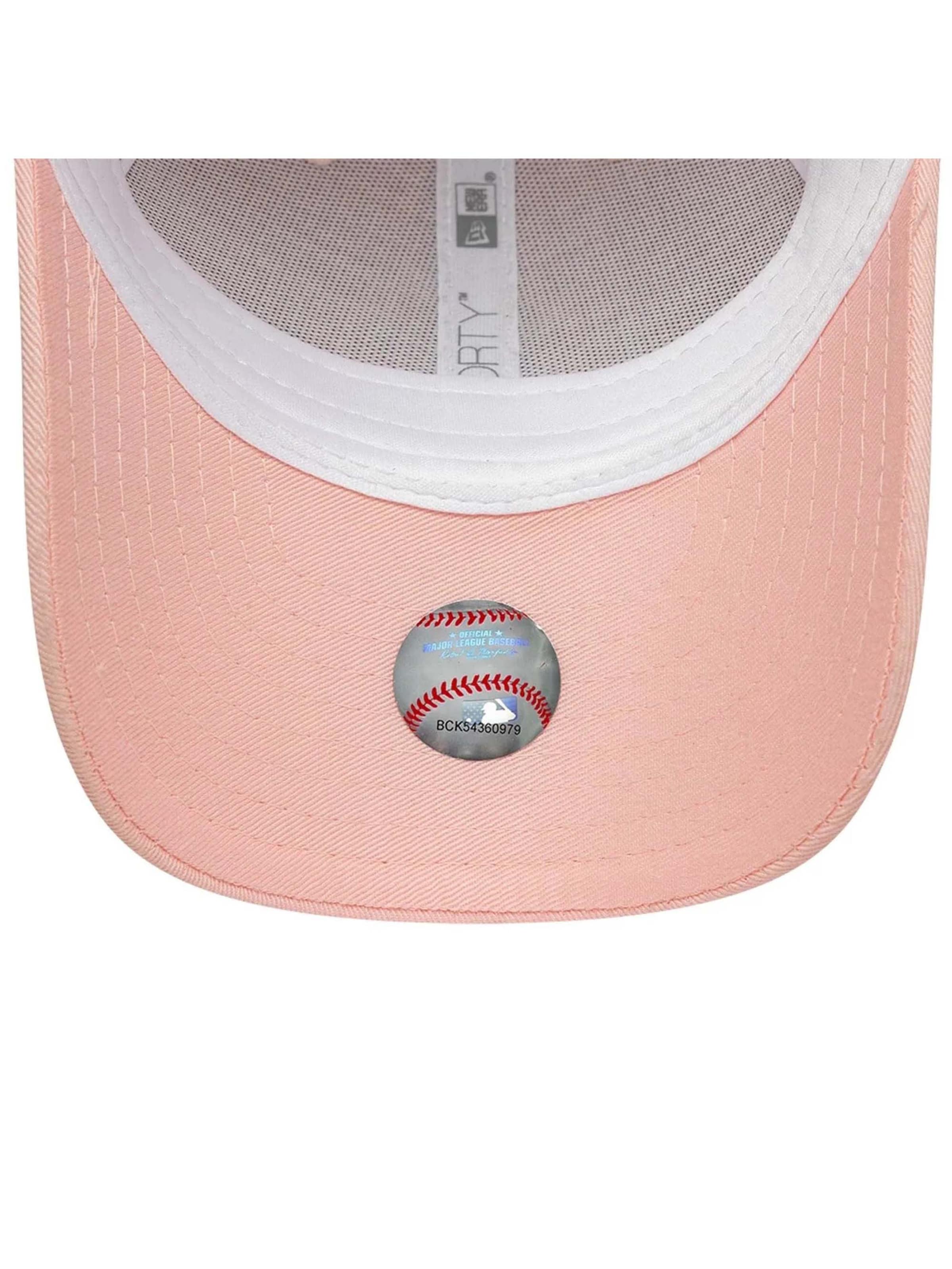 Chapeau 'Chyt Bow Back 9Forty Neyyan Plm' NEW ERA en rose