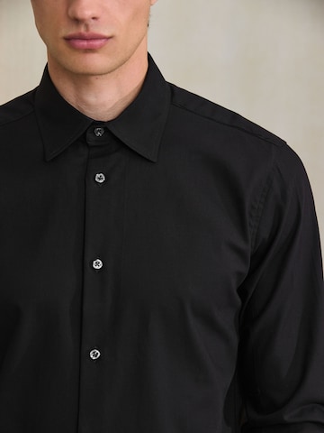 Regular fit Camicia 'Smart' di Next in nero
