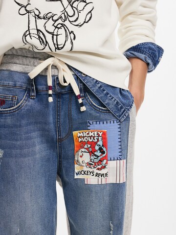 Tapered Jeans de la Desigual pe albastru
