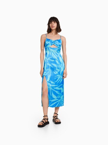 Robe d’été Bershka en bleu