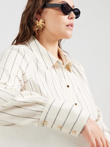 Vero Moda Curve Blouse 'VMCGORI' in Beige