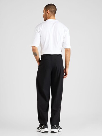 Loosefit Pantaloni cu dungă 'Lance' de la Won Hundred pe negru