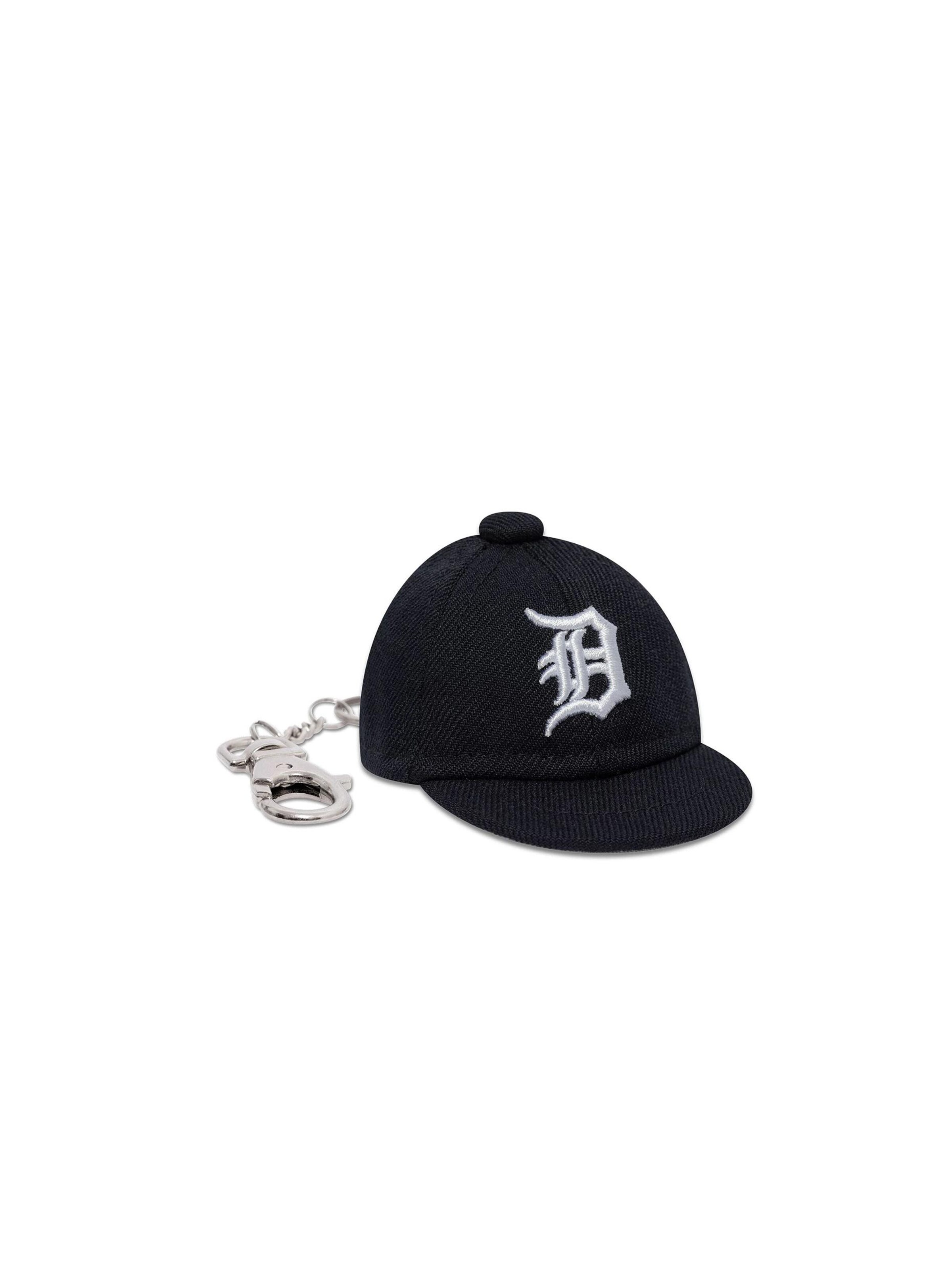NEW ERA Key Ring 'Mini Cap' in Blue