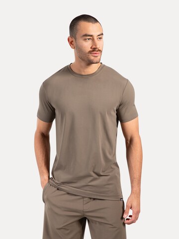 T-Shirt Smilodox en beige : devant