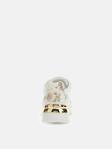 GUESS Sneakers 'Moxea' in White