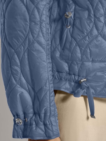 MADELEINE Tussenjas in Blauw