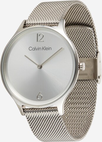 Montre à affichage analogique Calvin Klein en argent : devant