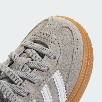 ADIDAS ORIGINALS Sneakers 'Handball Spezial' in Grey
