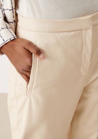 s.Oliver BLACK LABEL Regular Chino Pants in Beige