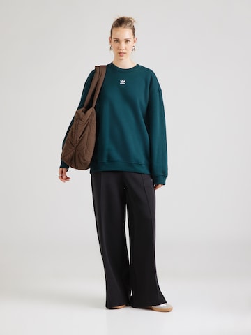 ADIDAS ORIGINALS - Sudadera 'ESS' en verde