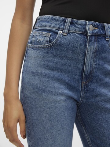 VERO MODA Regular Jeans 'CARRIE' in Blau