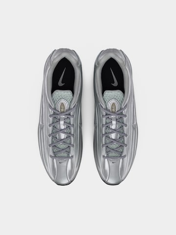 Nike Sportswear Sneakers laag 'Shox Z' in Zilver