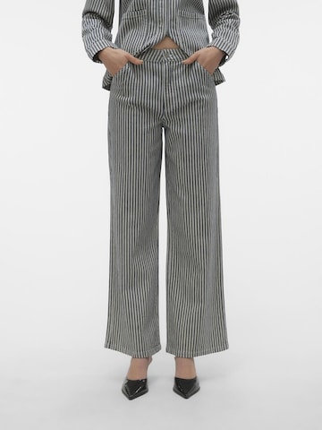 Wide Leg Jean 'KATHY' VERO MODA en bleu : devant