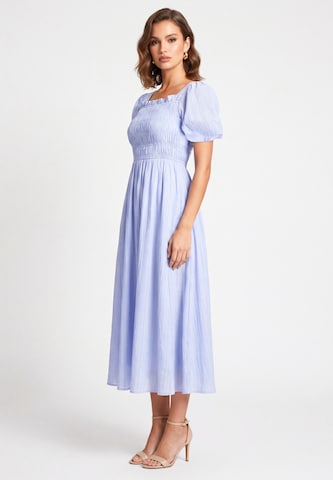 Robe faina en bleu
