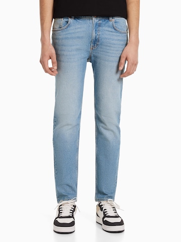 Slimfit Jeans de la Bershka pe albastru: față