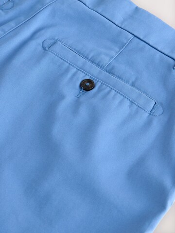 Next Regular Shorts in Blau