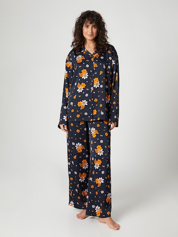 florence by mills exclusive for ABOUT YOU Pyjama 'Marou' in Blauw: voorkant