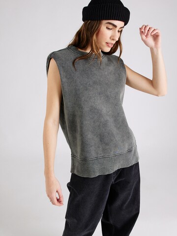 Sweat-shirt TOPSHOP en gris : devant