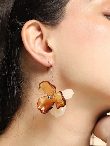 Orecchini 'Amrita' di SOHI in argento