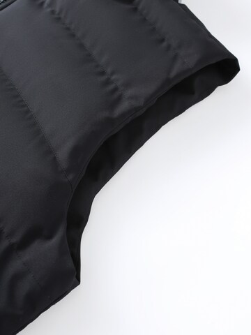 ALLTHEMEN Vest 'Wärmetrage' in Black