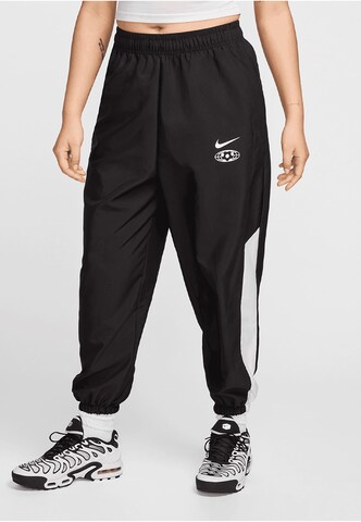 regular Pantaloni sportivi di NIKE in nero: frontale