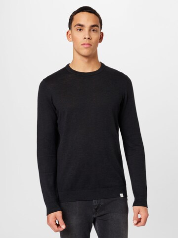 NOWADAYS Sweater in Black: front