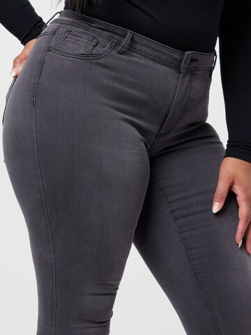 Vero Moda Curve Skinny Jeans 'Fanya' in Grau