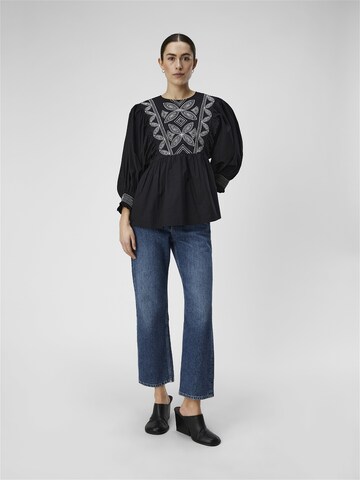 OBJECT - Blusa 'Ali' en negro