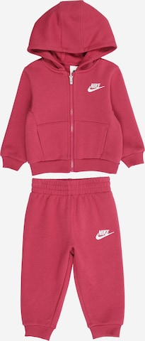 rožinė Nike Sportswear Treningas 'CLUB': priekis