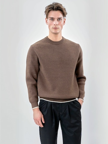 TEESHOPPEN Trui ' Crewneck ' in Bruin: voorkant