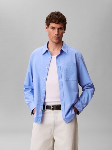 Calvin Klein Jeans Regular Fit Hemd in Blau: Vorderseite