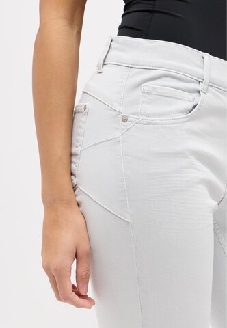 Angels Skinny Jeans in White