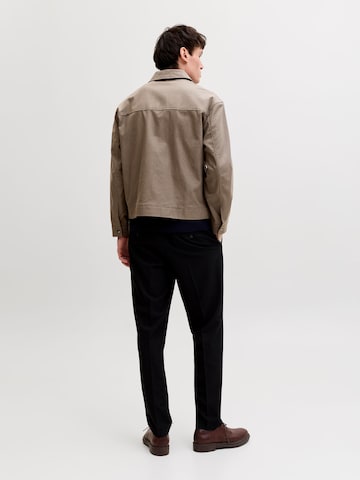 JACK & JONES - Camiseta en marrón