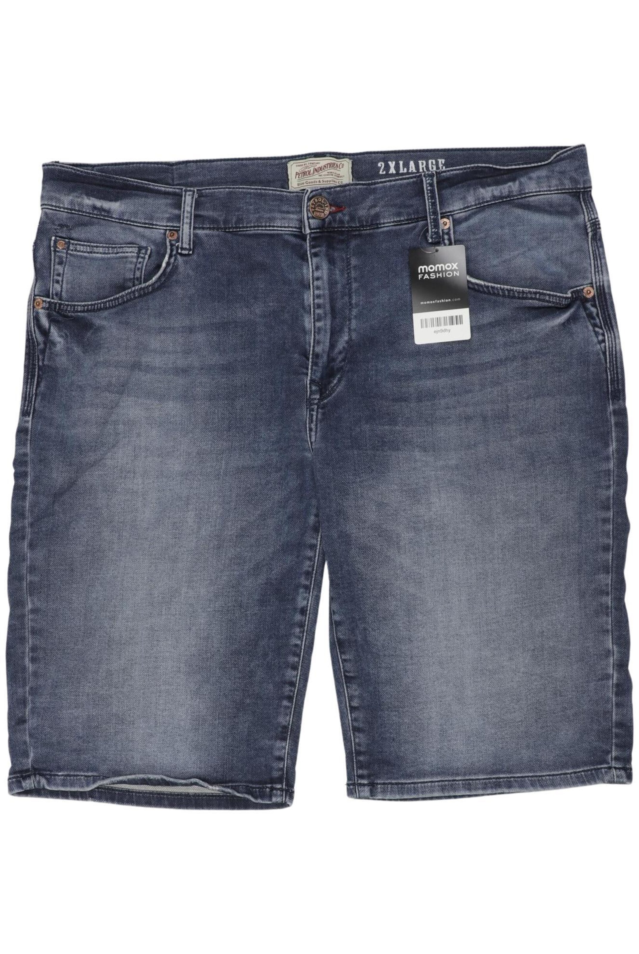 Petrol Industries Shorts in 38 in Blue: front