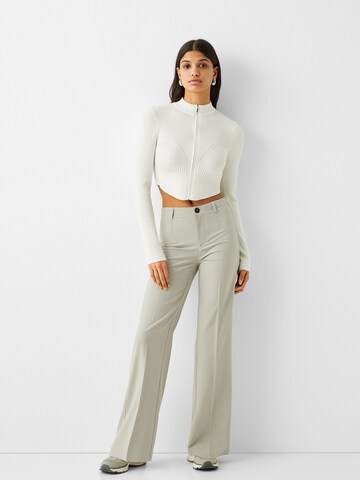 Loosefit Pantaloni cu dungă de la Bershka pe bej