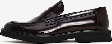 Derimod Slipper – červená: přední strana