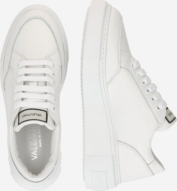 Sneaker low de la Valentino Shoes pe alb