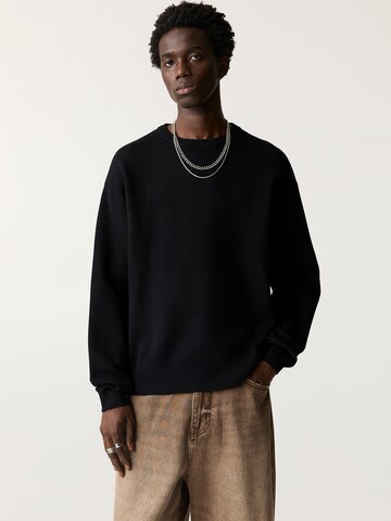 Pull-over Pull&Bear en noir : devant