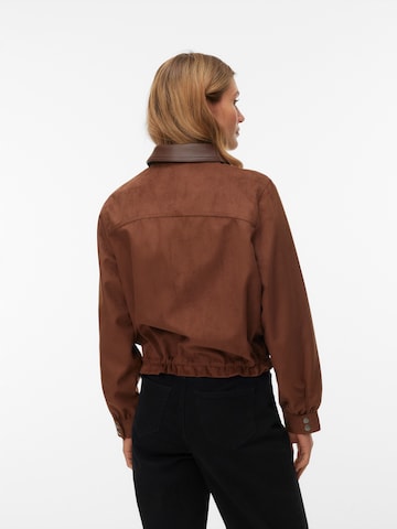 VERO MODA Prechodná bunda 'VMDARIAMARIA' - Hnedá