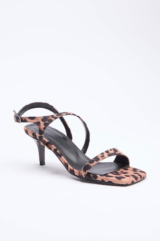Trendyol Strap Sandals in Brown
