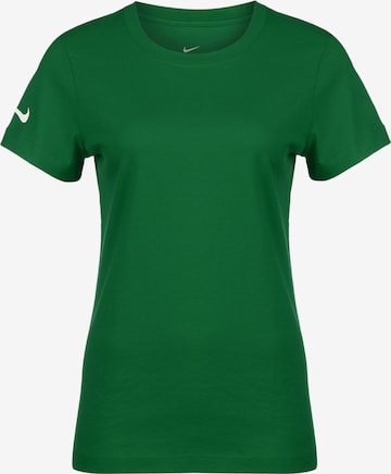 T-shirt fonctionnel NIKE en vert : devant