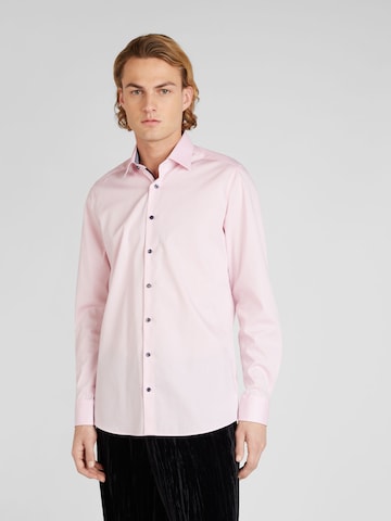 Coupe slim Chemise business 'Level 5' OLYMP en rose : devant