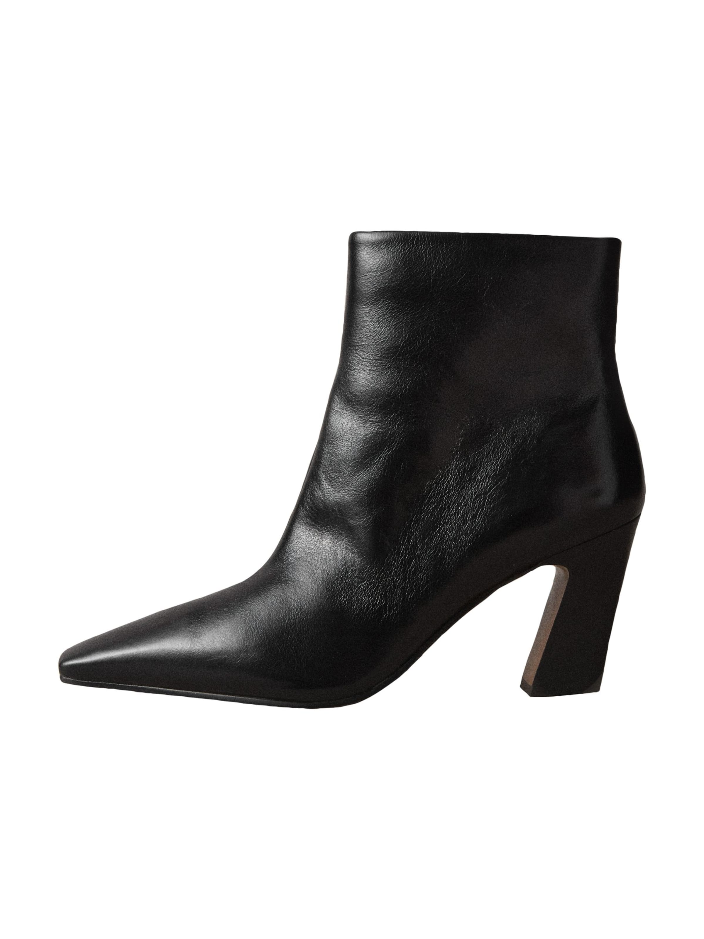 Stivaletto di Next in nero: frontale
