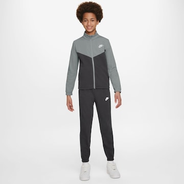Nike Sportswear Tracksuit in Grey: front